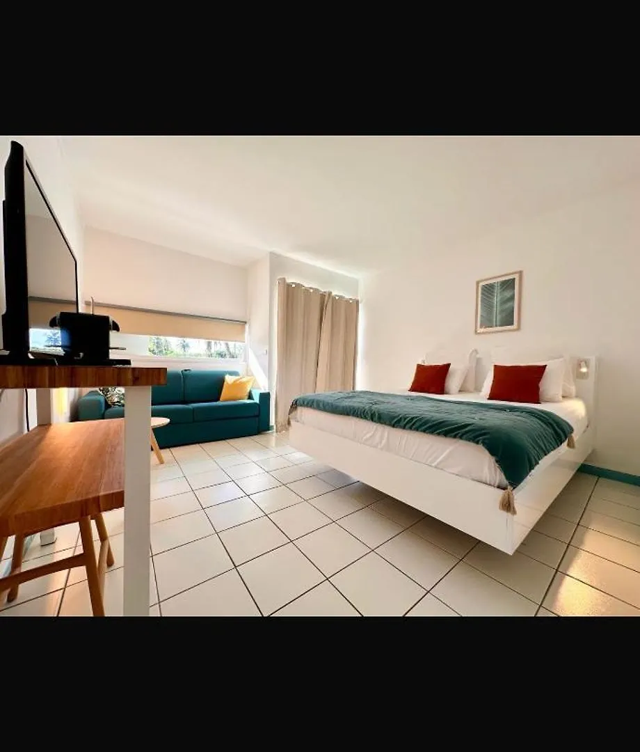 Studio Carayou Trois-Ilet Chambort
